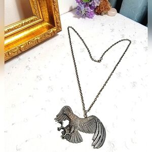 Vintage Eagle necklace pewter, signed G&S 85 ©️